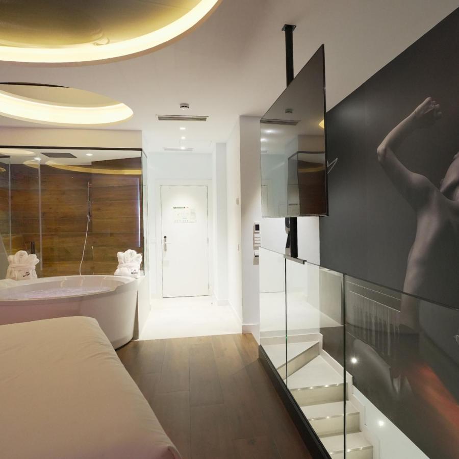 Motel para Casais Avenue - Lovely