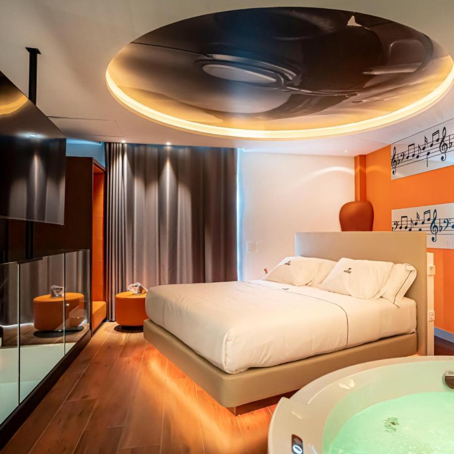 Hotel d'amor Avenue - Lovely 2*